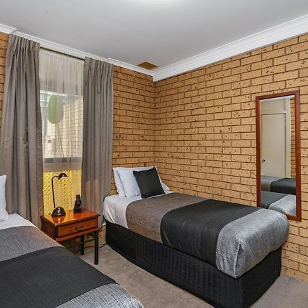 Avondel Motor Inn 베날라 외부 사진