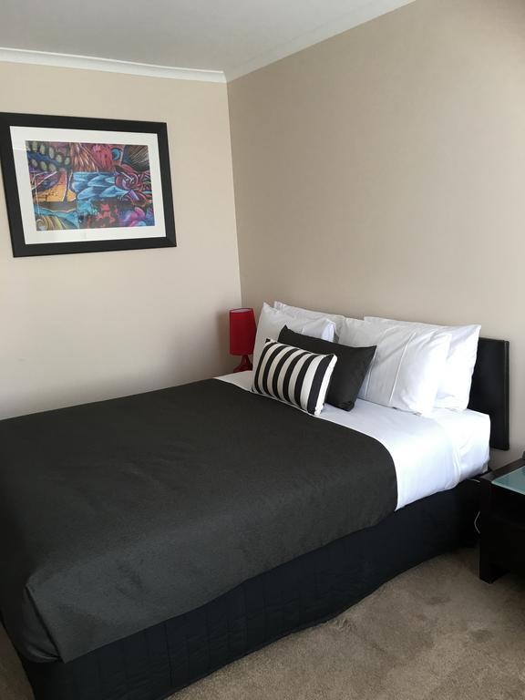 Avondel Motor Inn 베날라 외부 사진