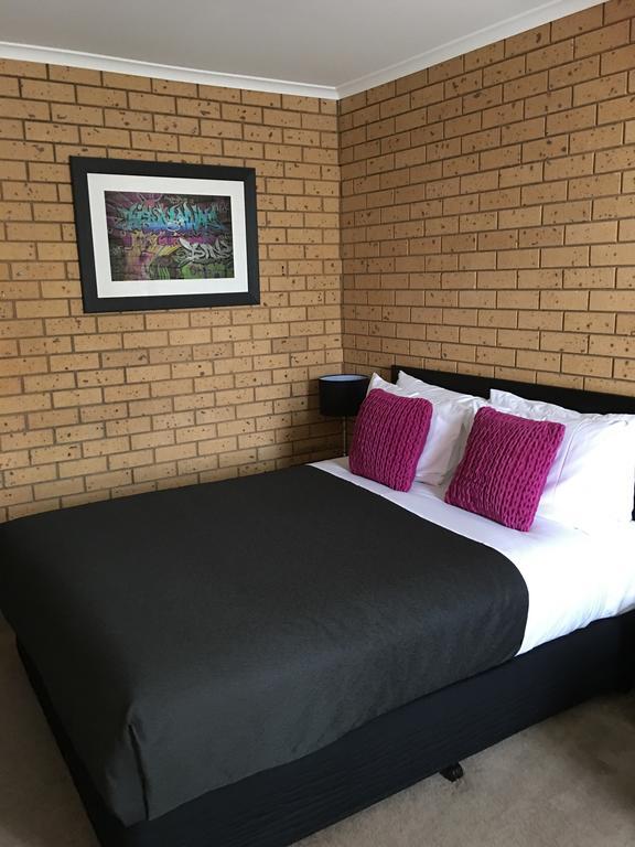 Avondel Motor Inn 베날라 외부 사진